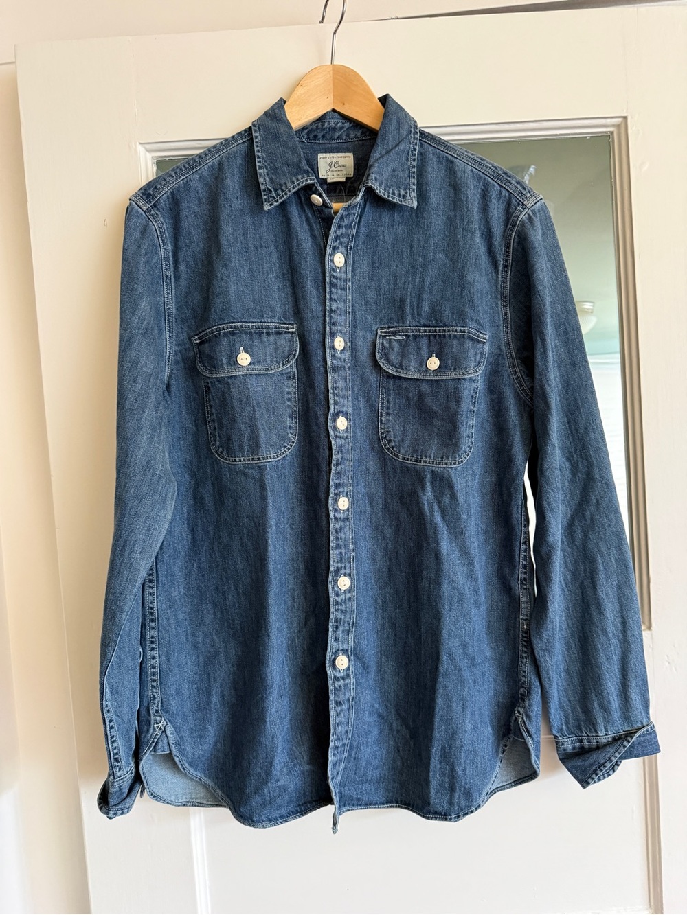 J. Crew Men's mid-weight Denim Shirt - medium